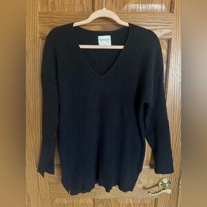 Abercrombie & Fitch Black V-Neck Tunic Sweater